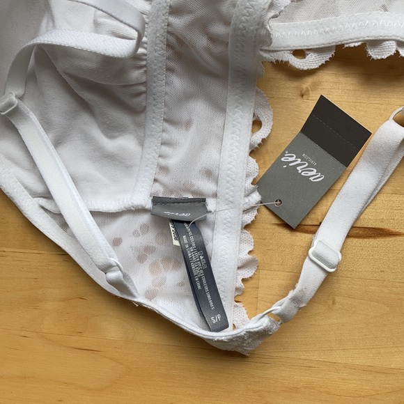NWT white Aerie lace bralette - size Small - Picture 7 of 8